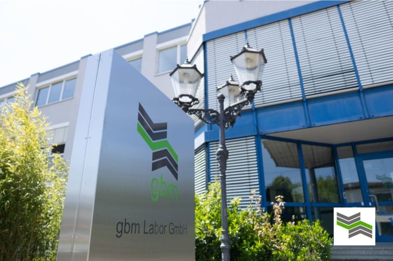 Außenansicht des GBM Labors in Ettlingen – akkreditiertes Umweltlabor für Bau- und Umweltanalytik